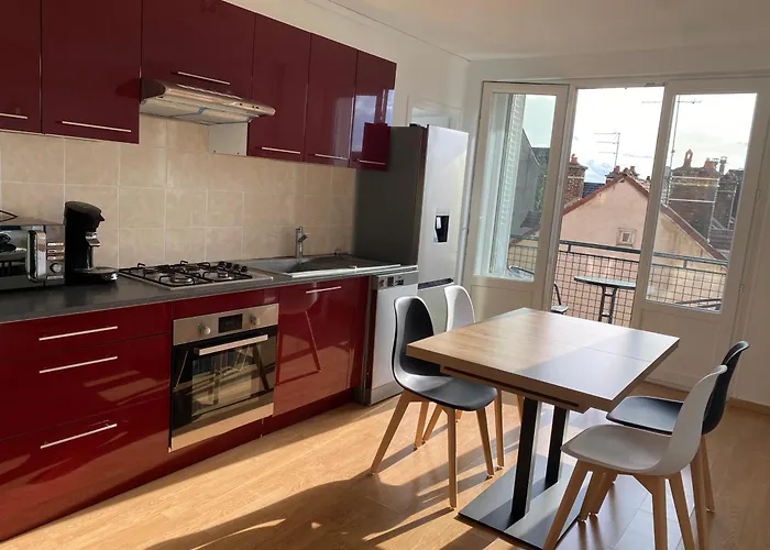 Chez Julien 트루아